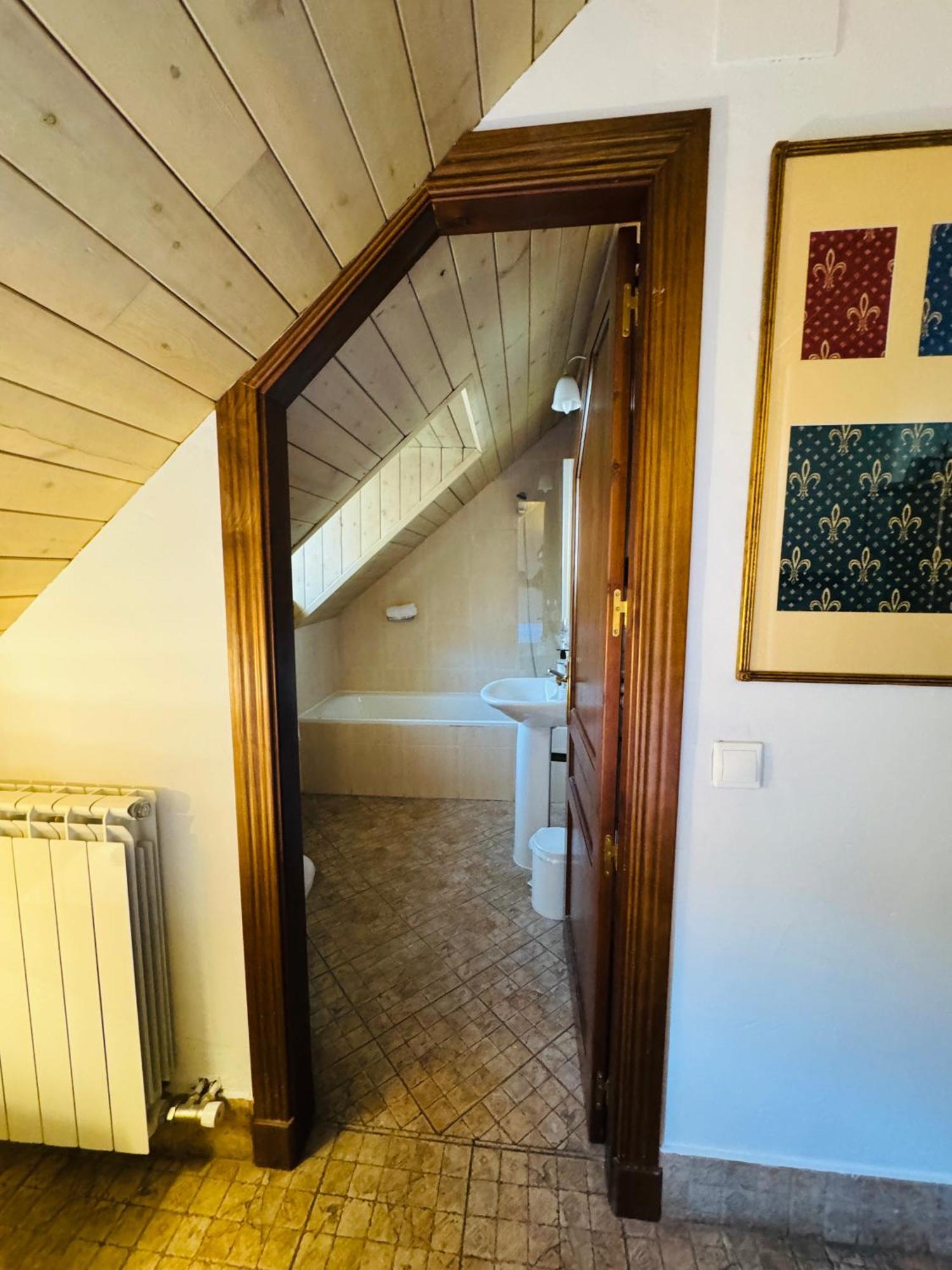 Hostal Nau Pradets Вьелья Экстерьер фото